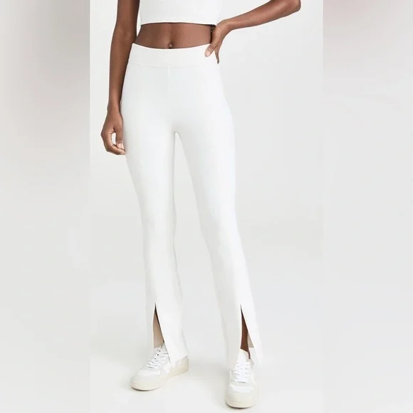 NWT Alo Yoga White Airbrush Flutter Leggings XS 🤍 - Picture 6 of 11